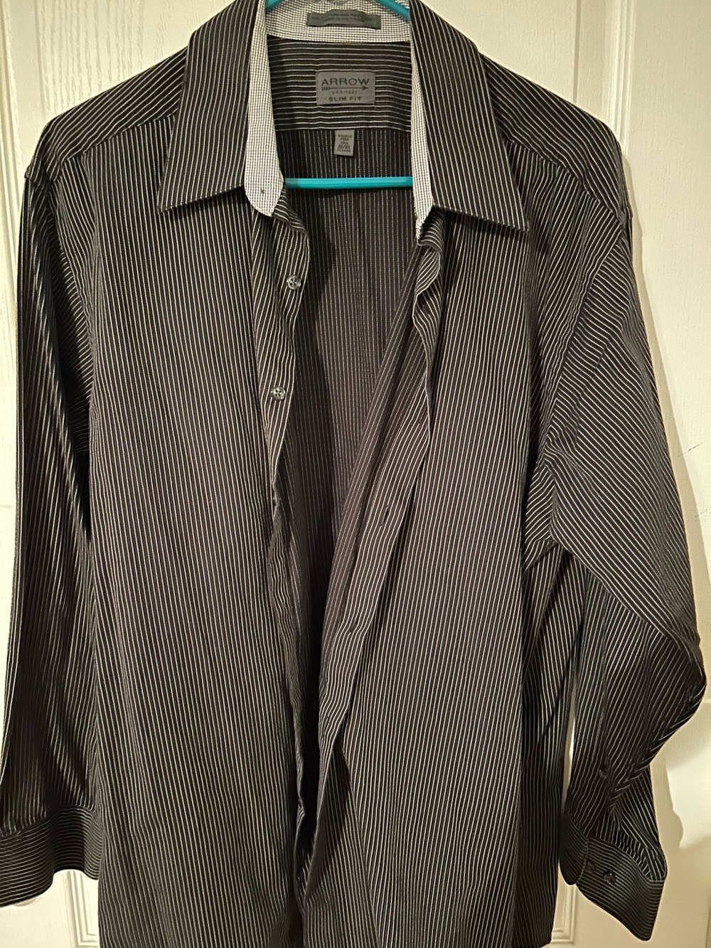 Arrow Men’s Black with White Pinstripe Shirt Jacket